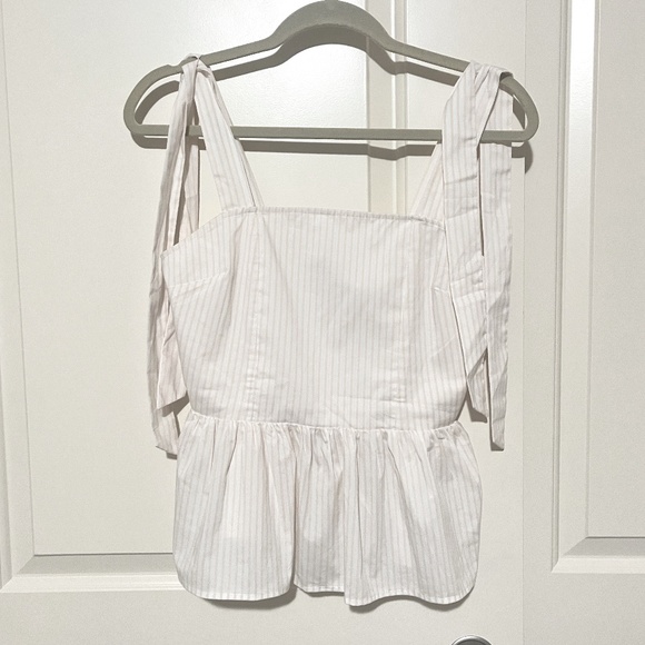 NWOT Tie-shoulder Striped Sleeveless Peplum Tank Top size Small - Picture 1 of 4
